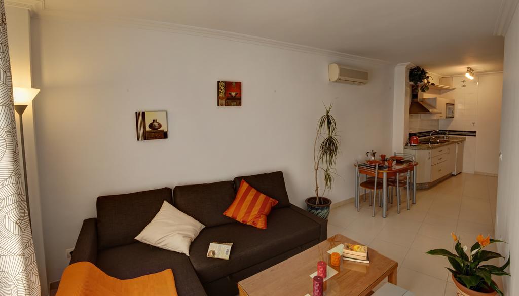 Apartment Ambrosia Nerja Δωμάτιο φωτογραφία