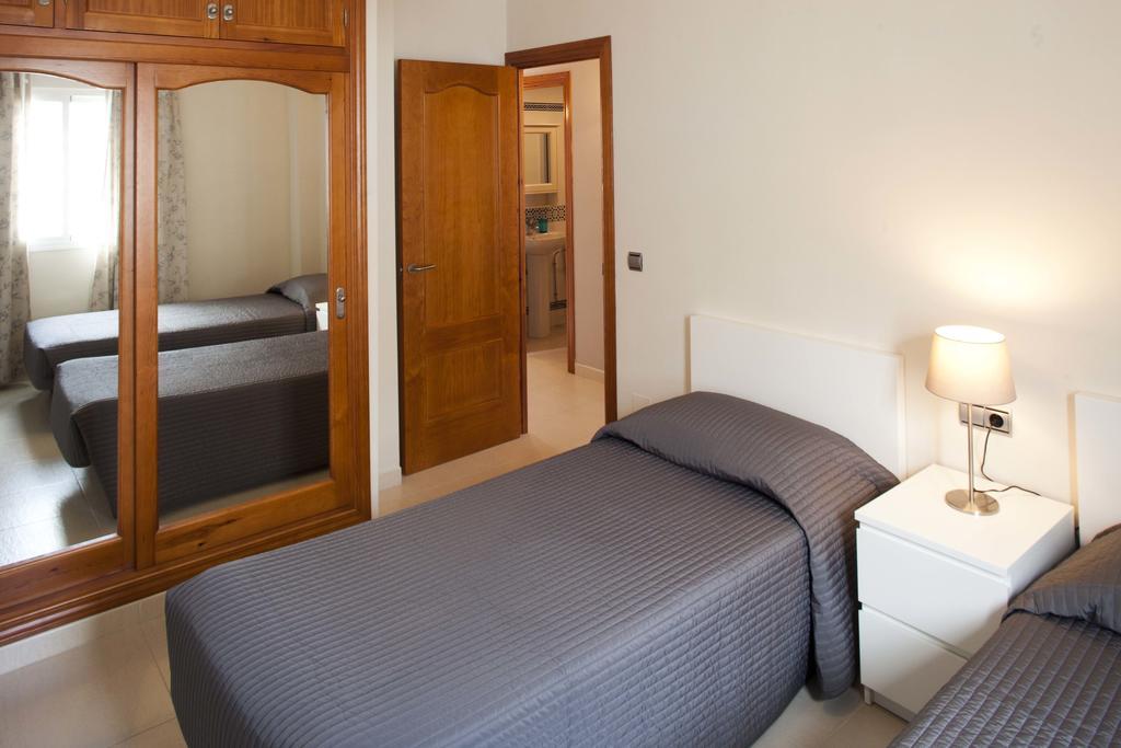 Apartment Ambrosia Nerja Δωμάτιο φωτογραφία